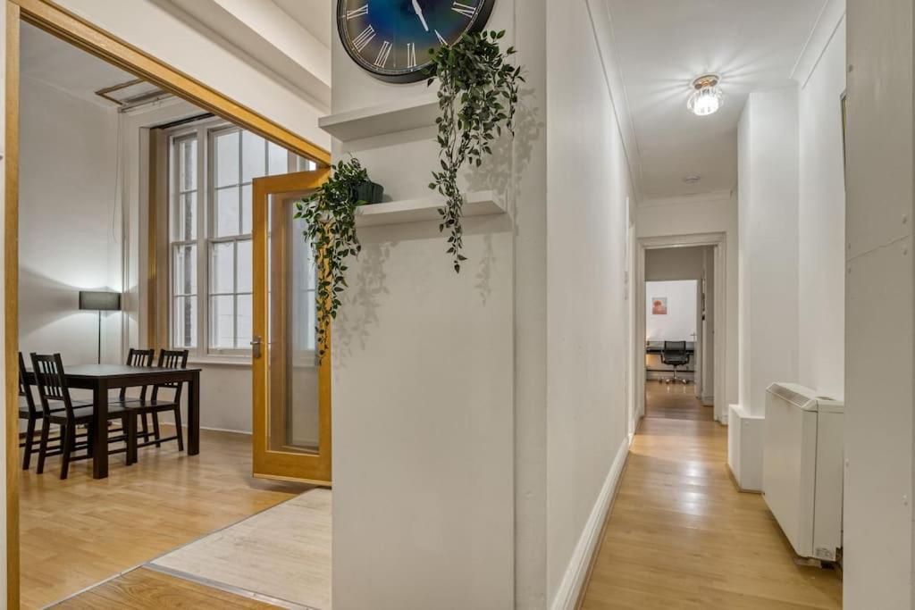 Apartamento Cosy 2Br Retreat Near Paddington Station Londres Exterior foto